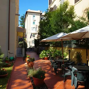 Hotel Green Hotel **