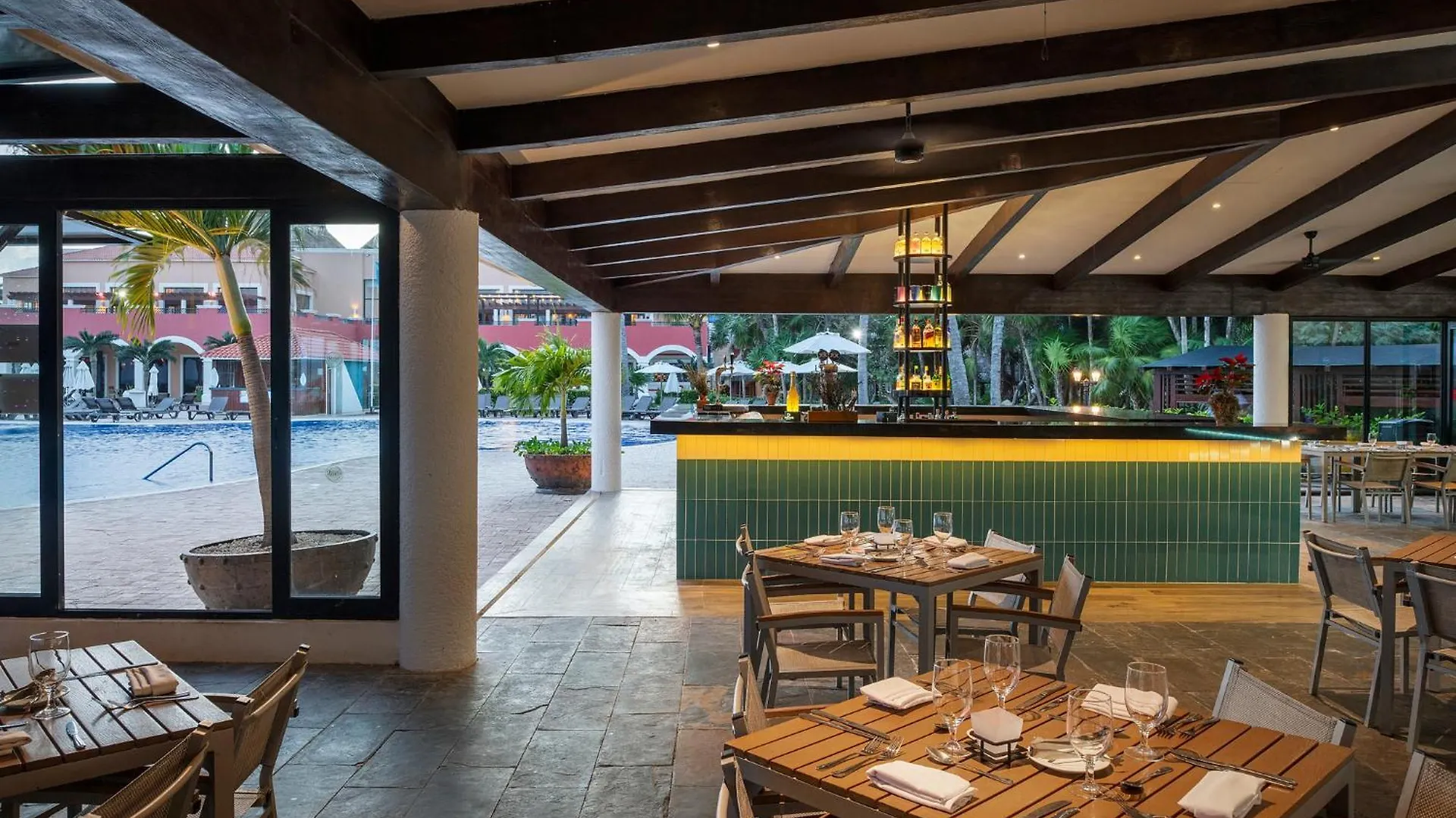 Ocean Coral & Turquesa All Inclusive (Adults Only) Puerto Morelos Resort